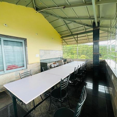 Rashi Z View Estate Stay Tarikere Exterior foto