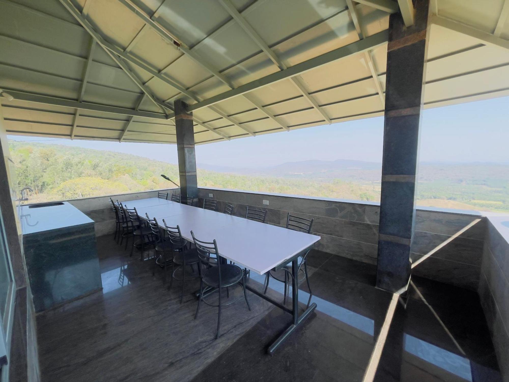 Rashi Z View Estate Stay Tarikere Exterior foto