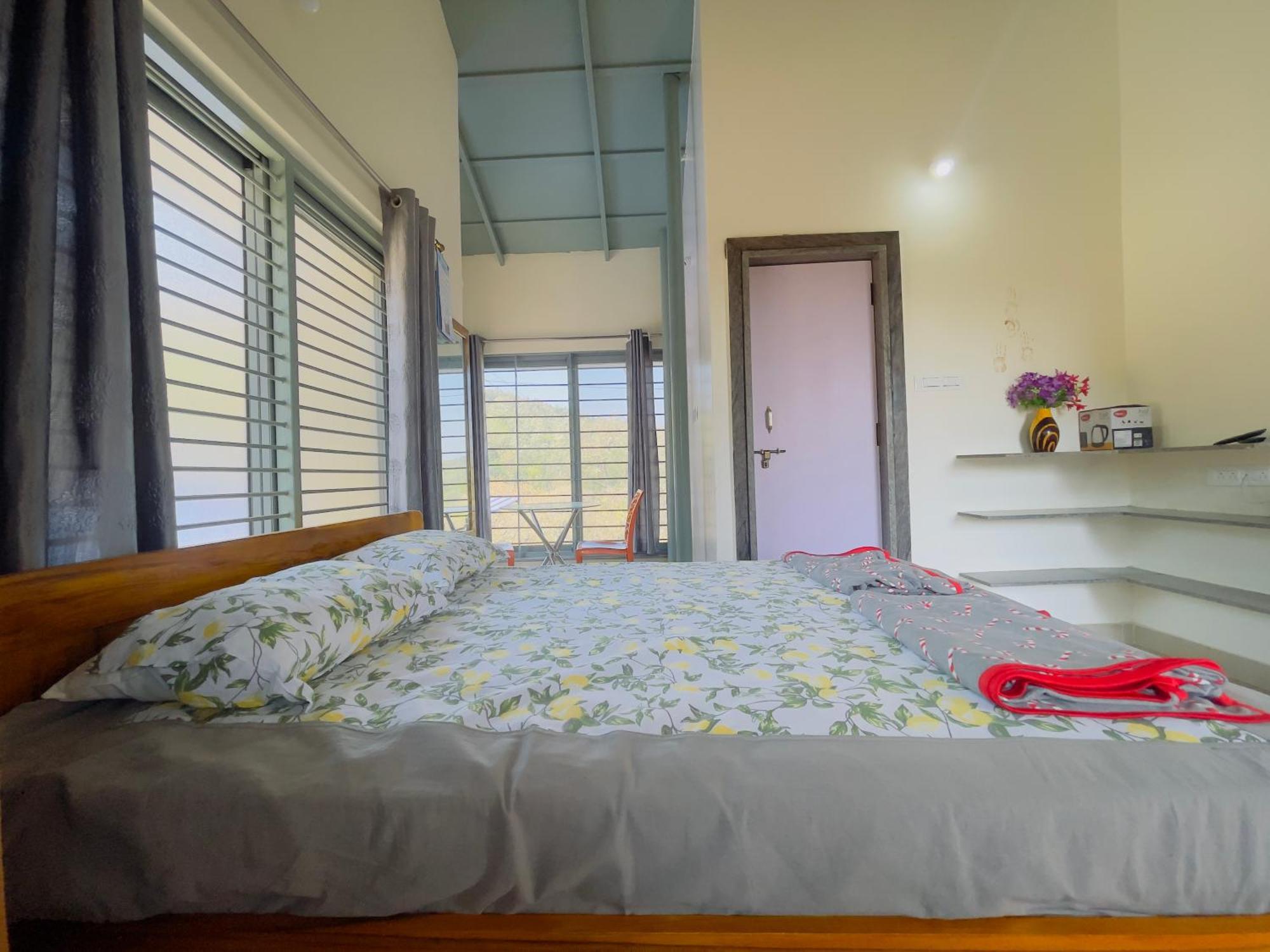 Rashi Z View Estate Stay Tarikere Exterior foto
