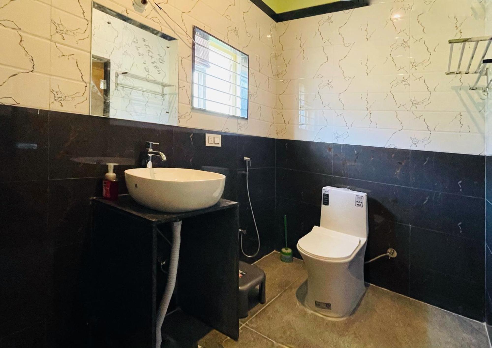 Rashi Z View Estate Stay Tarikere Exterior foto